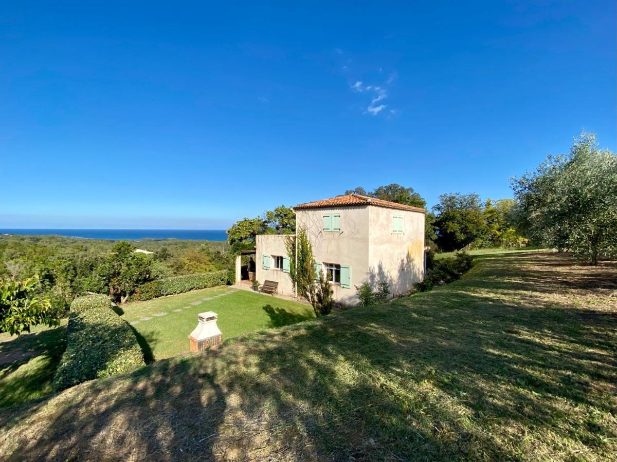 Domaine Punta Della Guardia Villa Vue Mer Dans Nature Protegee, Plage A 1,5 Km เซวิออน ภายนอก รูปภาพ
